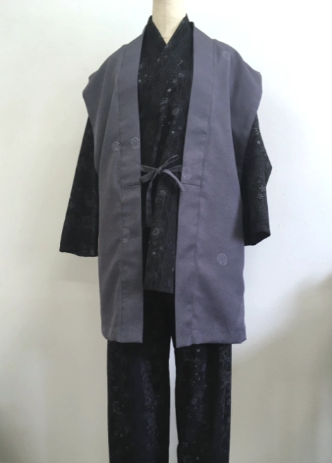 江戸小紋の羽織と作務衣のアンサンブル（纏い）